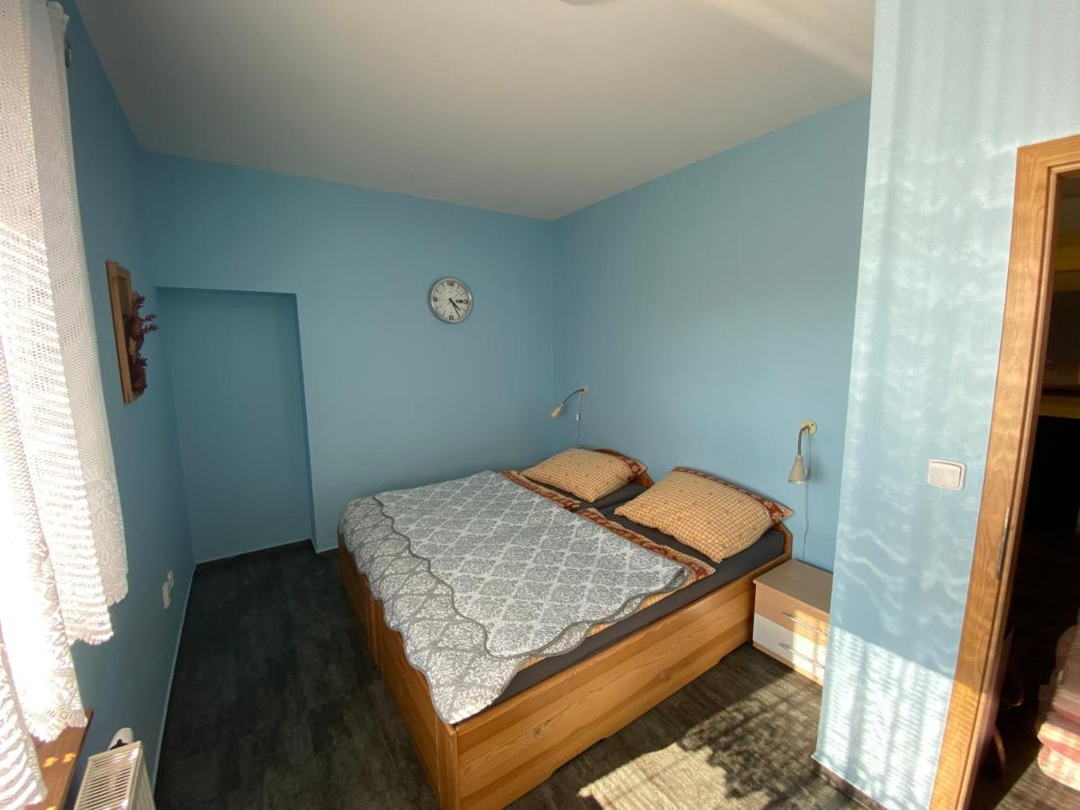 Apartment Martinec Nove Mesto nad Metuji Ngoại thất bức ảnh