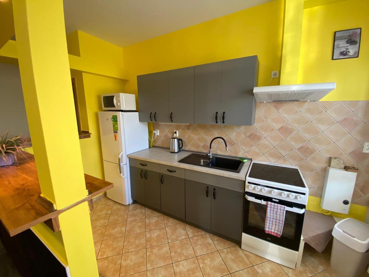Apartment Martinec Nove Mesto nad Metuji Ngoại thất bức ảnh